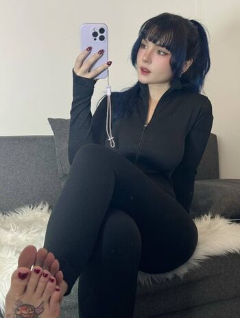 Full leaked Snailmail/ private onlyfans photo