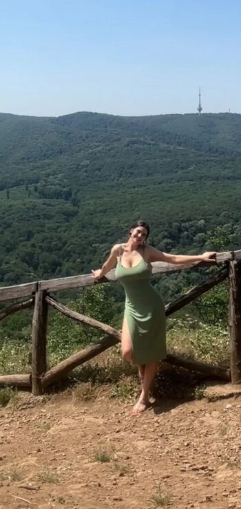 Mina Leđenovic