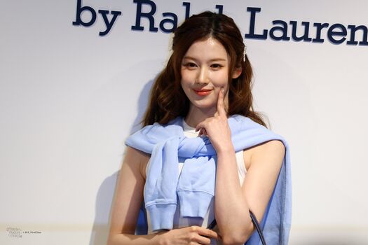 Minatozaki Sana