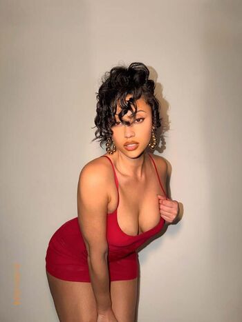 Full leaked Minattion private onlyfans photo