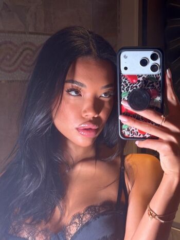 Full leaked Ming lee simmons private onlyfans photo