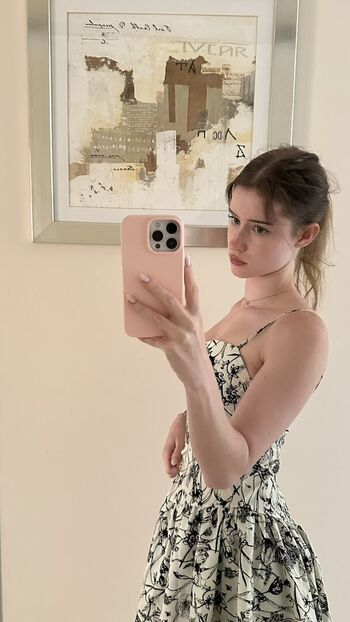 Full leaked Mira  page private onlyfans photo