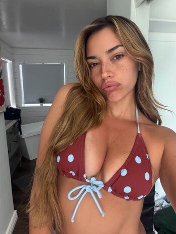 Full leaked Arielle aube/ private onlyfans photo