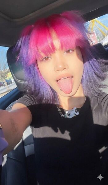Molly Santana