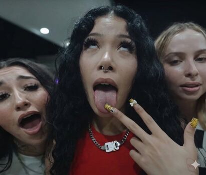Molly Santana