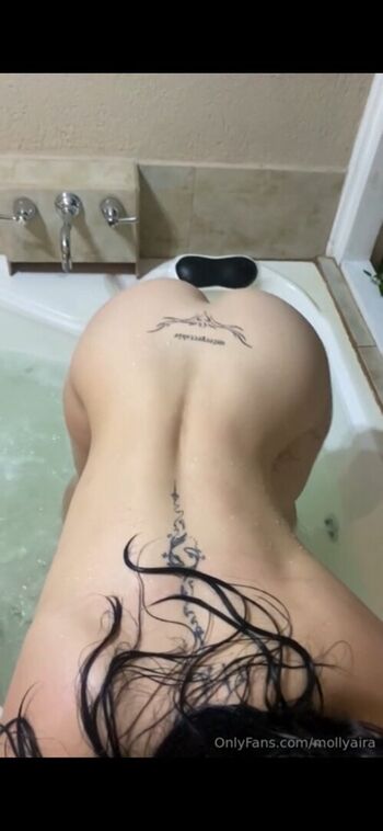 mollyaira
