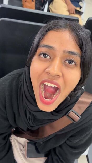 Mouthfetish Girls