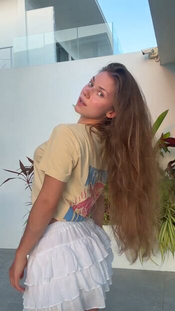 ms.selinka