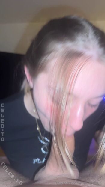 Full leaked Mx ronja private onlyfans photo