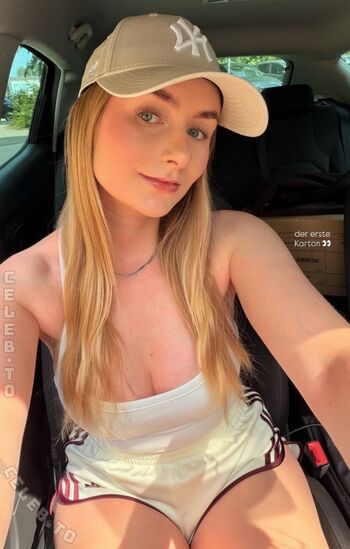 Full leaked Naadine private onlyfans photo
