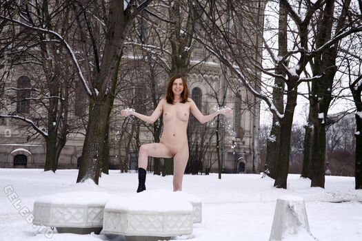 Nackt In Russland