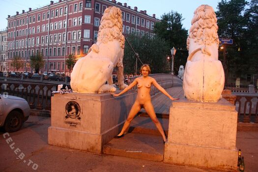 Nackt In Russland