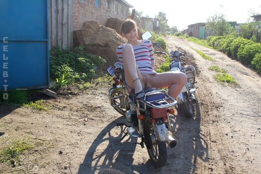 Nackt In Russland