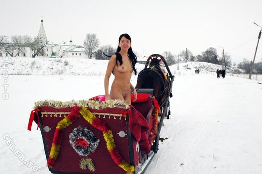 Nackt In Russland