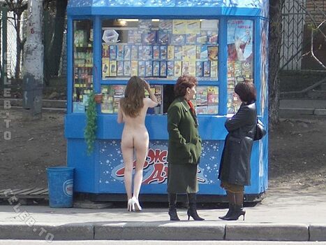 Nackt In Russland