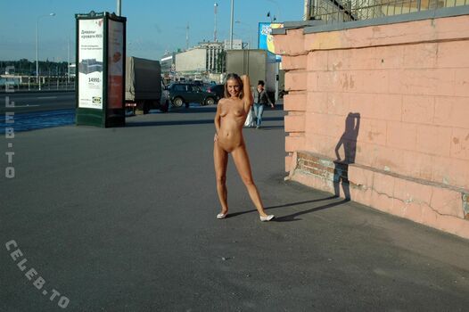 Nackt In Russland