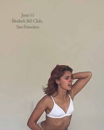 Full leaked Naomi scott private onlyfans photo