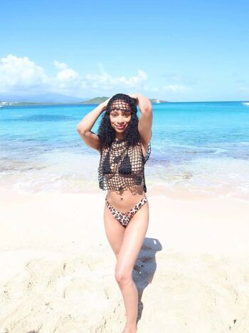 Full leaked Naomi private onlyfans photo