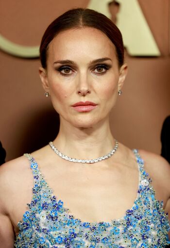 Natalie Portman - Simp Chat