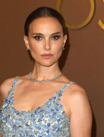 Natalie Portman - Simp Chat