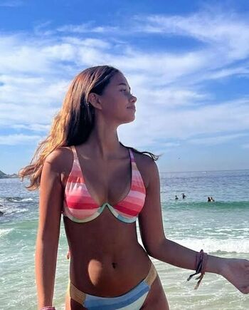 Nathalia Costa