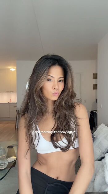 Nathalie Lok