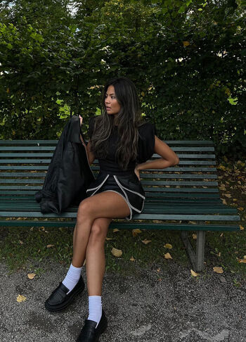 Nathalie Lok