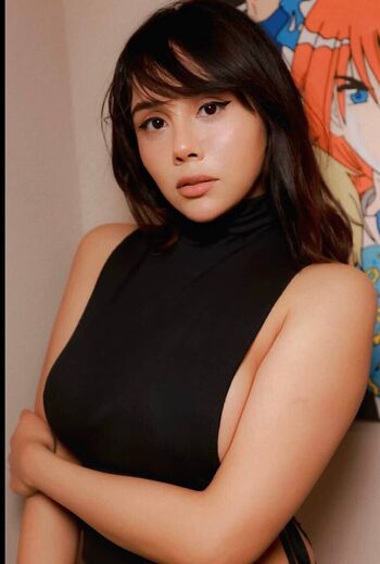 Full leaked Neekolul  page private onlyfans photo