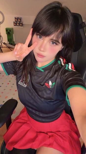 Full leaked Neekolul private onlyfans photo