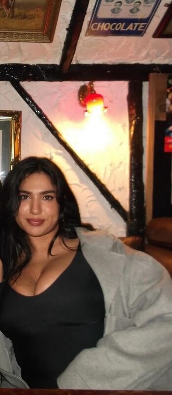 Full leaked Amaraxmoon/ private onlyfans photo