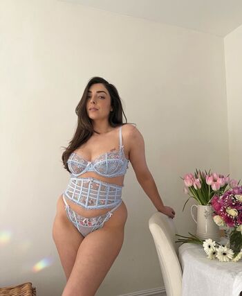 Nelly London