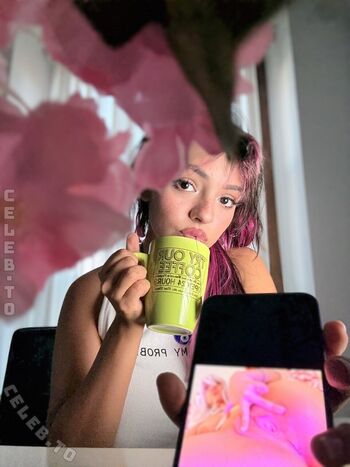 Full leaked Nerdy beila page private onlyfans photo