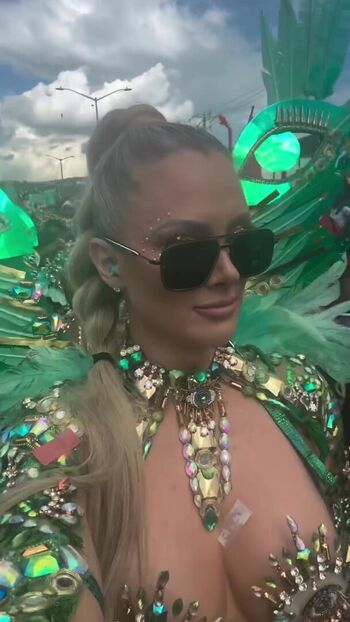 Full leaked Nicole arbour page private onlyfans photo