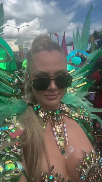 Full leaked Nicole arbour page private onlyfans photo