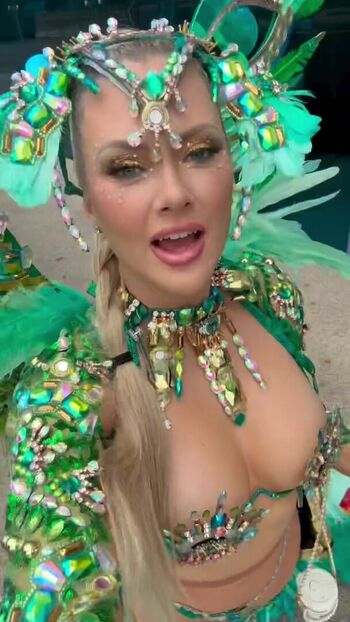 Full leaked Nicole arbour page private onlyfans photo