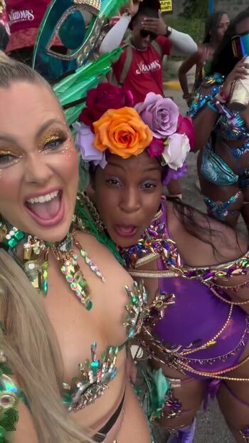 Full leaked Nicole arbour page private onlyfans photo