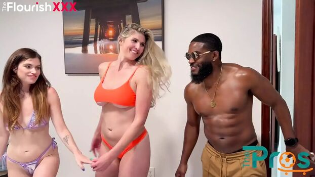 Full leaked Nicole rae private onlyfans photo