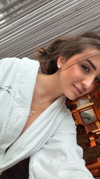 _nicoleprada_