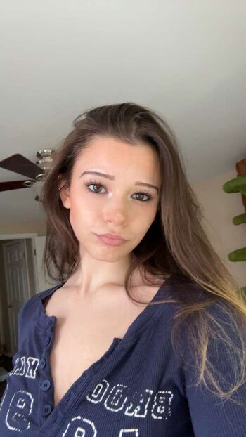 Nikki Woods