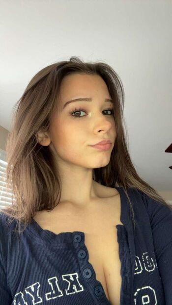 Nikki Woods