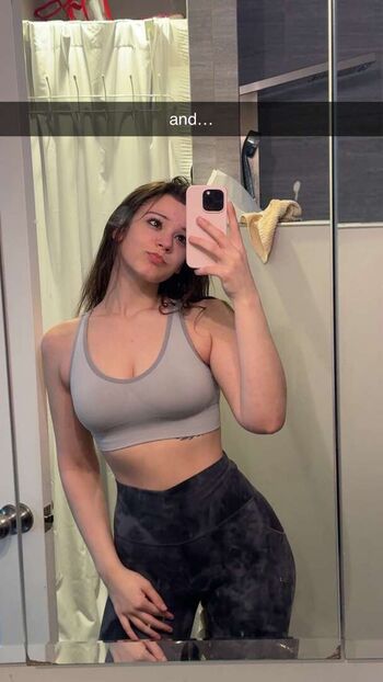 Full leaked Nikki woods private onlyfans photo