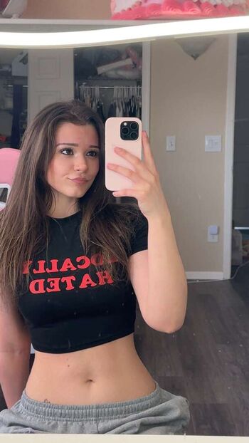 Full leaked Nikki woods private onlyfans photo