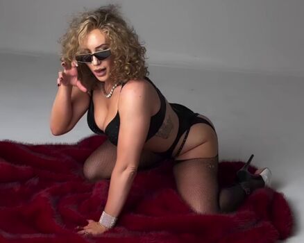 Full leaked Nikkita lyons  page private onlyfans photo