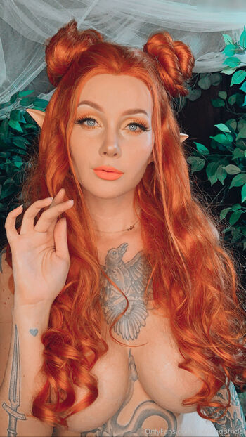 Full leaked Left fordread/ private onlyfans photo