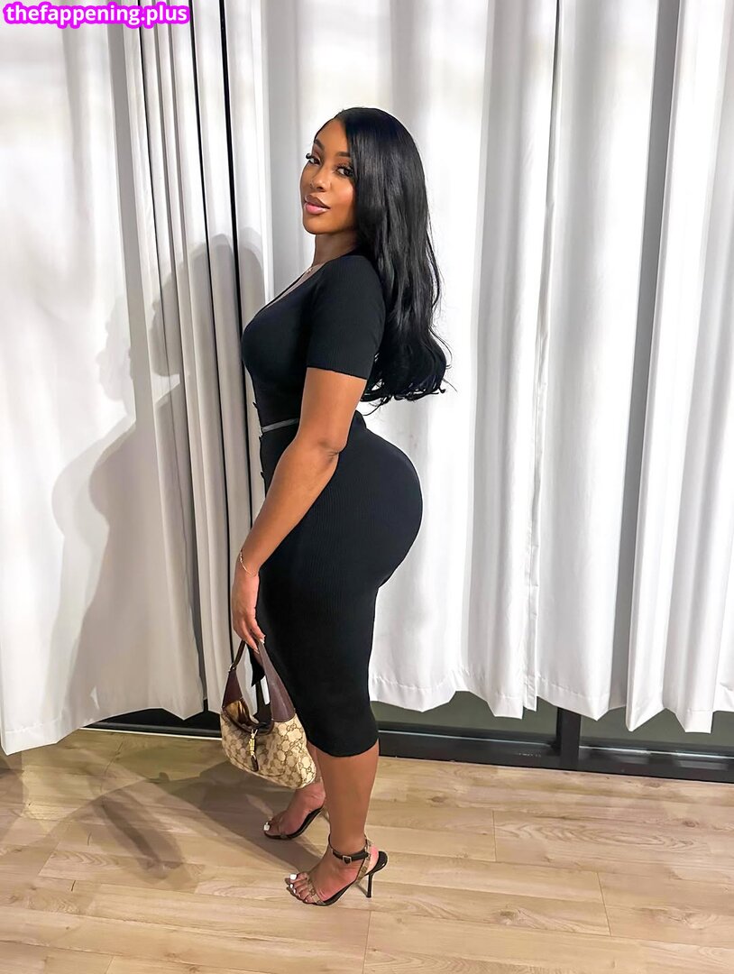 Nneka / https: / whoisnneka नग्न OnlyFans फोटो #104