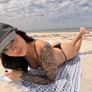 nola_grey