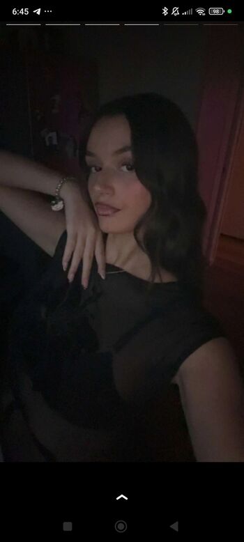 nour_ardakani