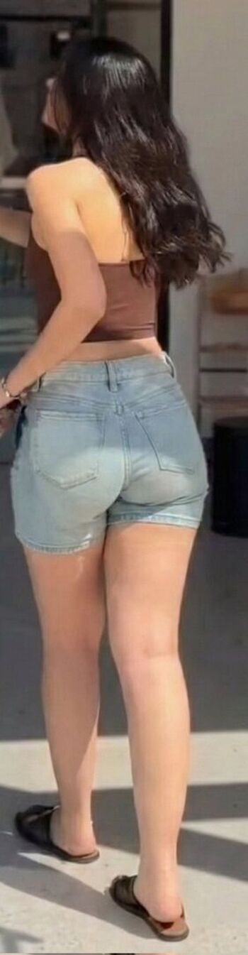 Full leaked Nourine abouseada page private onlyfans photo