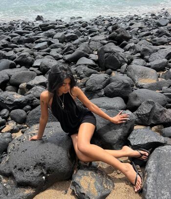Full leaked Amelaomore/ private onlyfans photo
