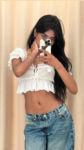 Full leaked Fayesxh / private onlyfans photo